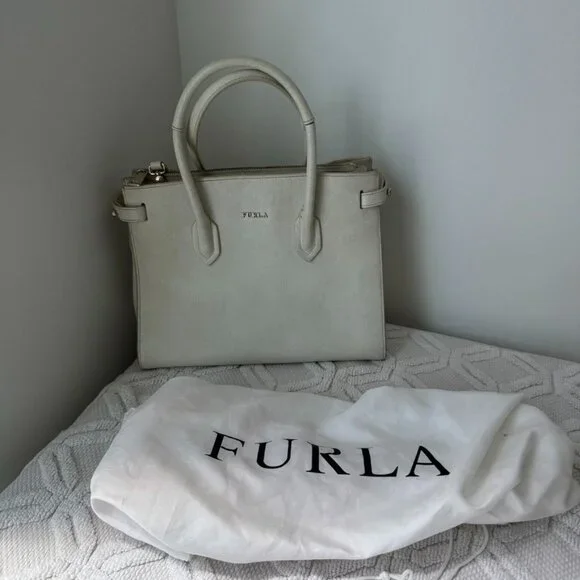 Furla Tote Crossbody - Picture 2 of 9